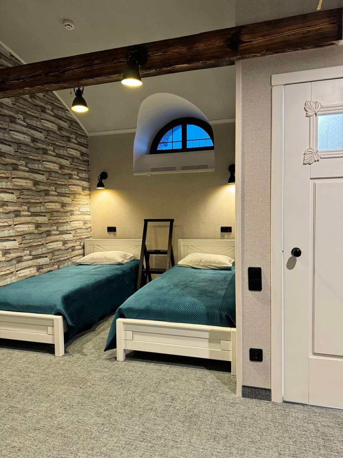 Hotel Veles Zolotonosha Eksteriør billede