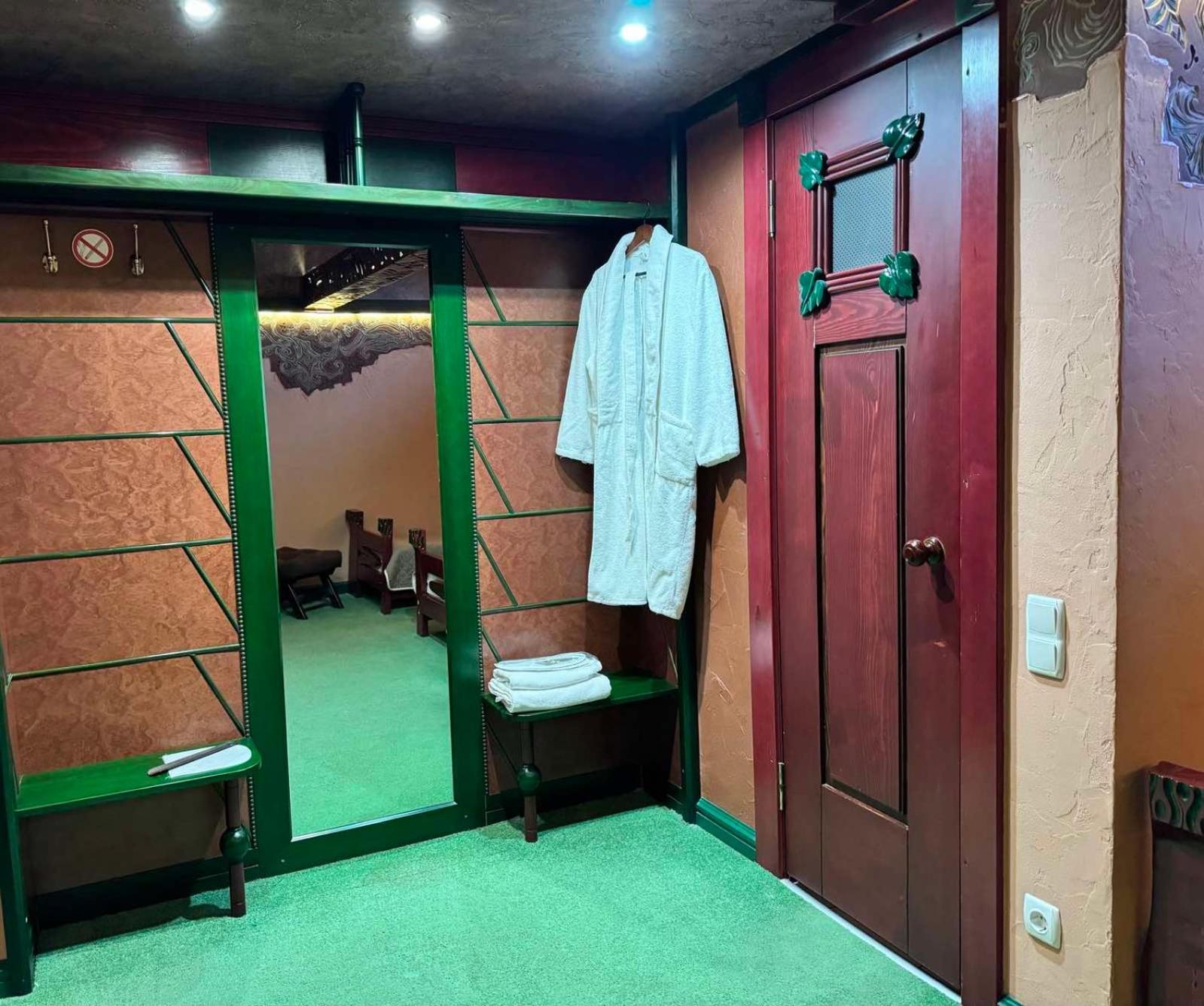 Hotel Veles Zolotonosha Eksteriør billede