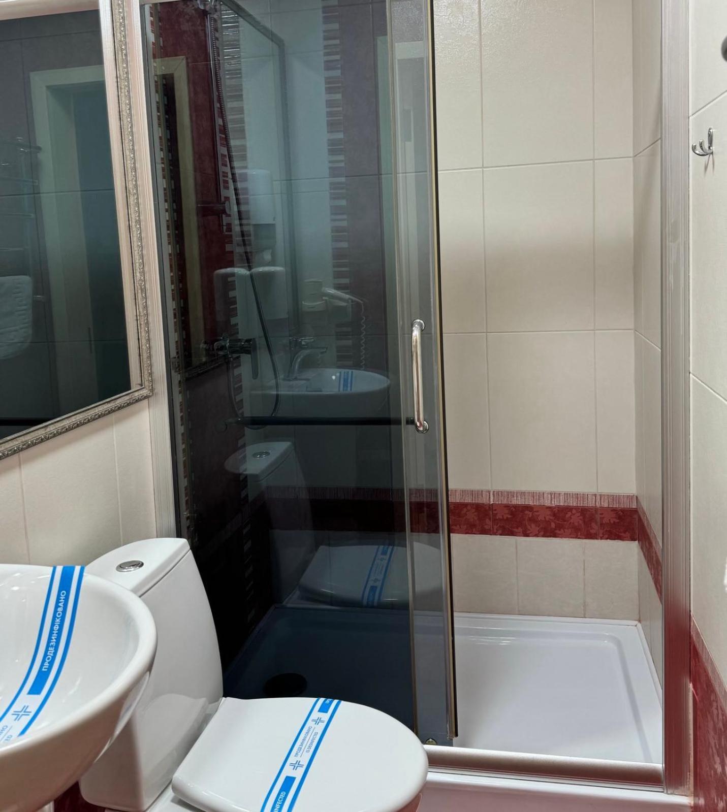 Hotel Veles Zolotonosha Eksteriør billede