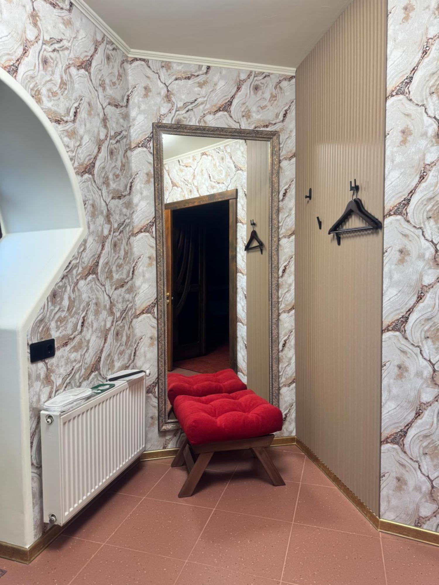 Hotel Veles Zolotonosha Eksteriør billede