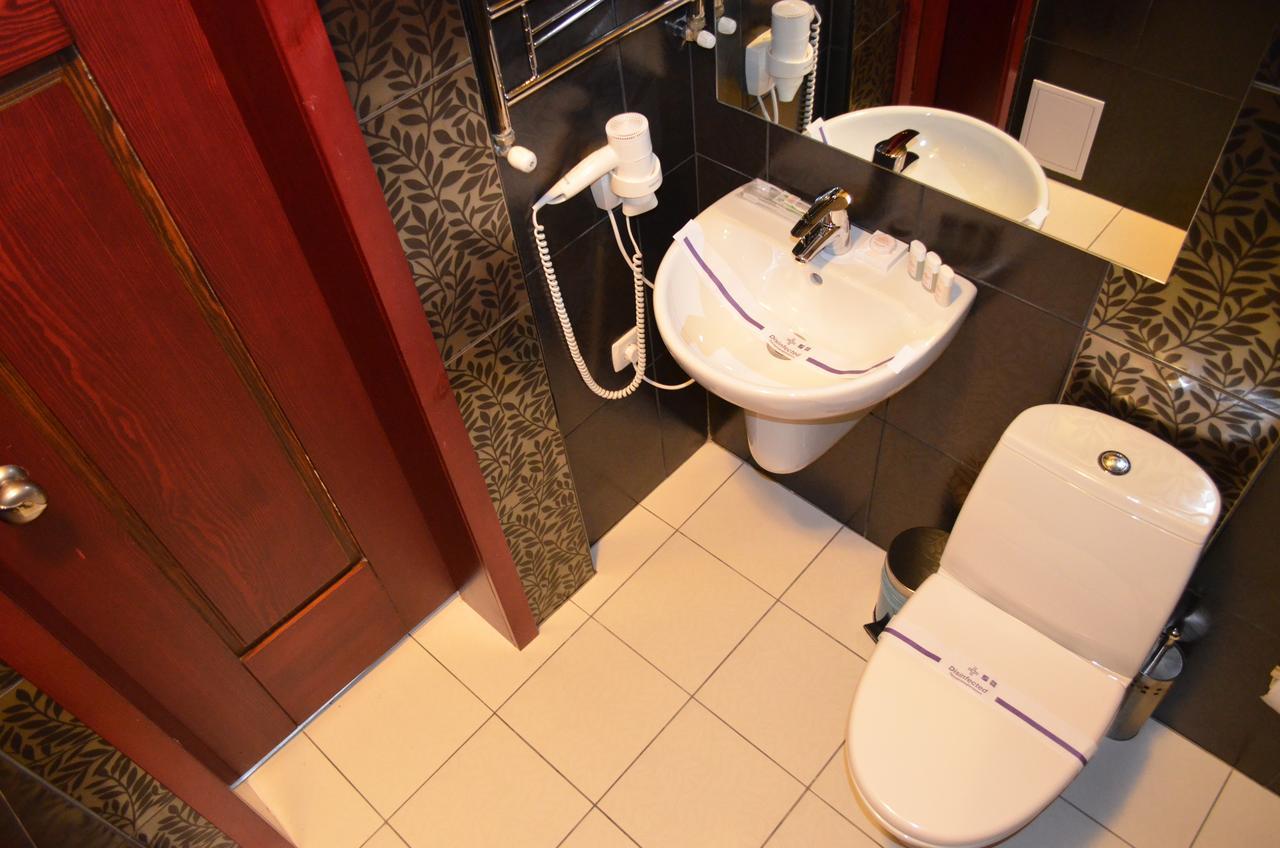 Hotel Veles Zolotonosha Eksteriør billede